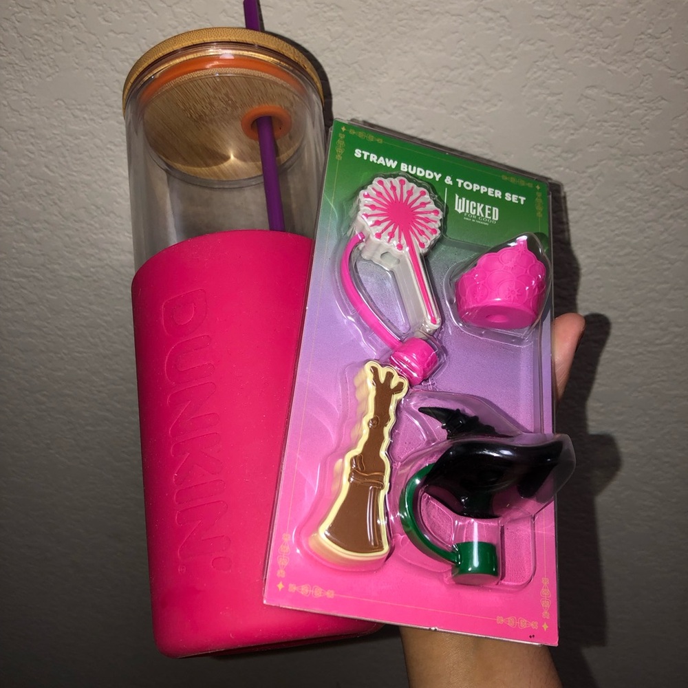 Dunkin’ Pink Silicone Tumbler Sleeve w/ Wicked Pink Straw Buddy & Topper Set